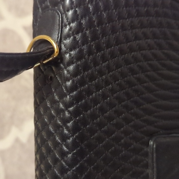 Black Leather Quilted Crossbody Purse - Picture 10 of 11